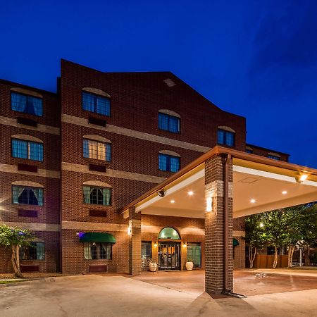 Best Western Plus Зе-Вудлендс Экстерьер фото