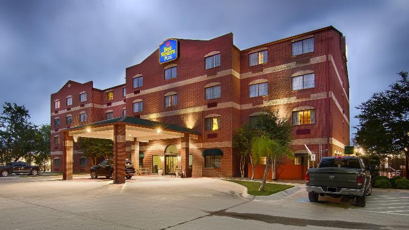 Best Western Plus Зе-Вудлендс Экстерьер фото